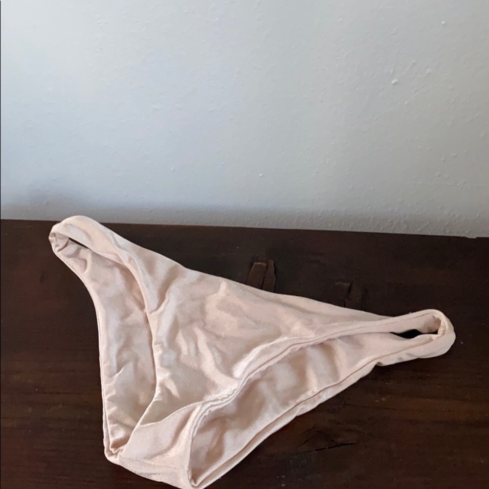 Pearl O’Neill bikini bottoms
